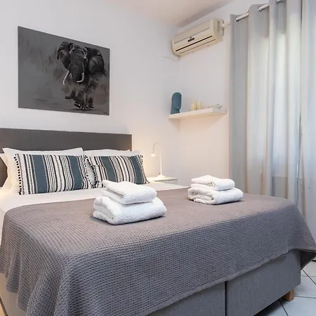 Easy Living Διαμέρισμα *