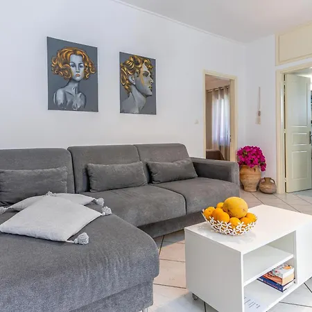 Easy Living Apartment Chania (Crete)