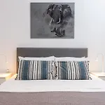 Easy Living Hriszí Aktí Haniá